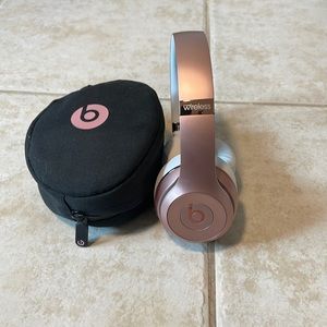 Rose gold Beats by Dre noise cancelling